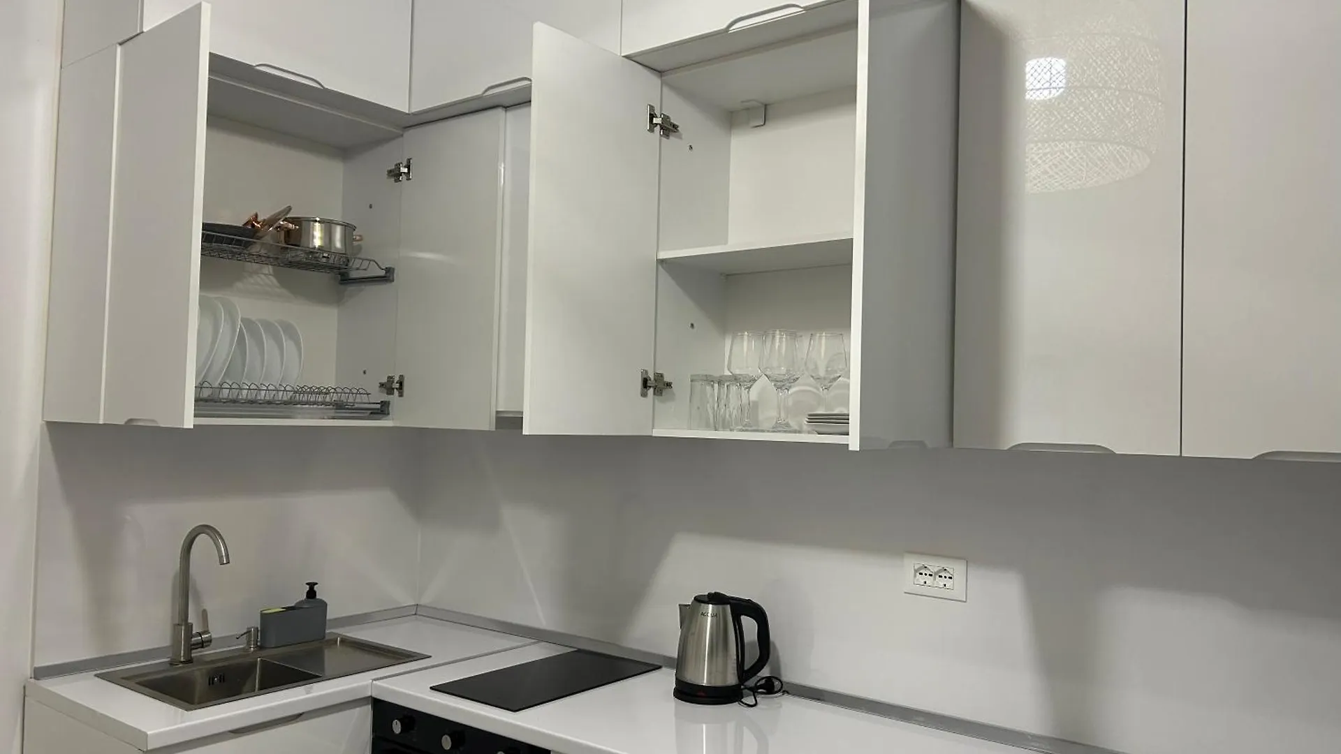 Dreamscape Apartments Bllok Tirana